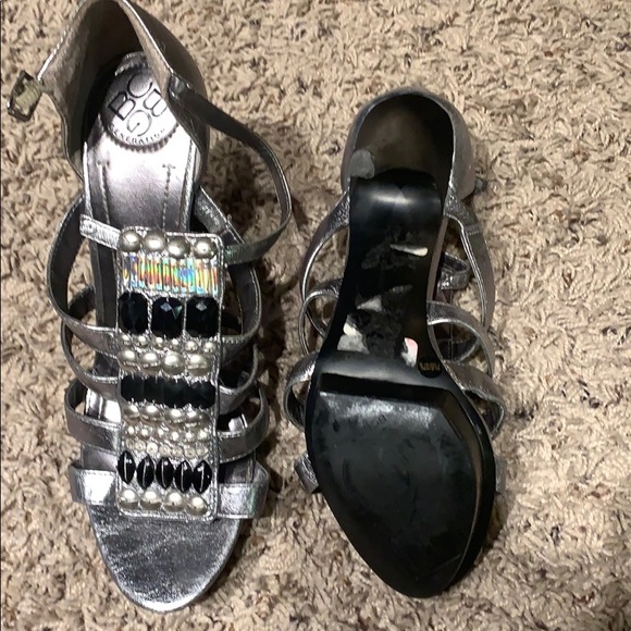 Heels - Picture 2 of 2